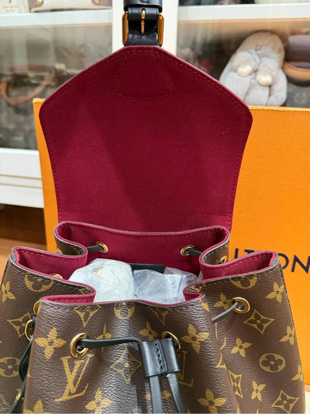 Louis Vuitton Montsouris PM Monogram Backpack Black Leather Excellent Cond